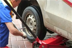 番禺附近拖车24小时服务热线电话